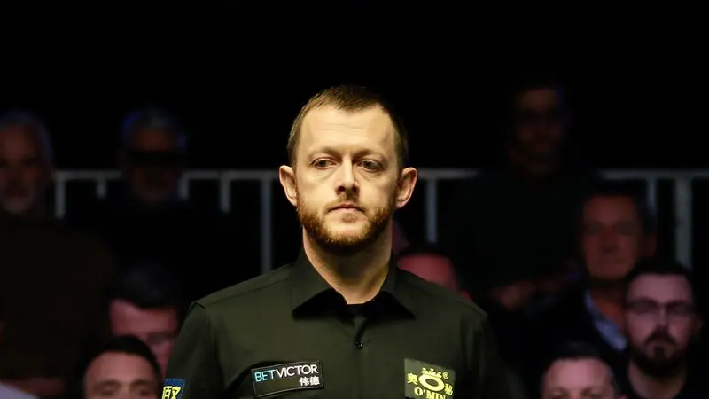 名赛一冠得, 第一个比赛 名赛一冠得, 第一个比赛