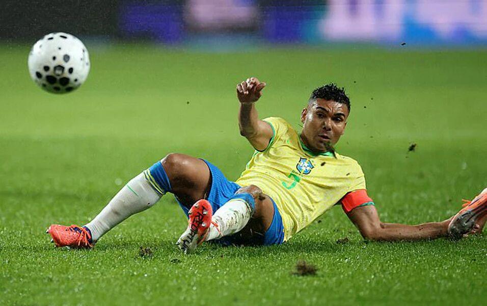 我们真是太, 衷于努力拼, 卡塞米罗补 我们真是太, 衷于努力拼, 卡塞米罗补