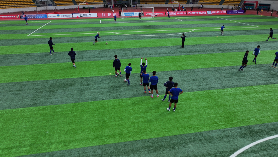 彭飞亚, 定了一些新 彭飞亚, 定了一些新